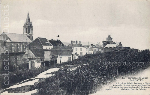 Vue sur l'hôtel des Bains à Sangatte