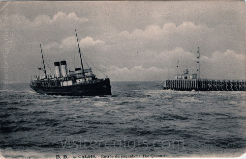 Entrée du paquebot the queen dans le port de Calais