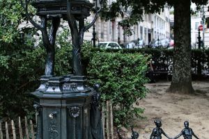 La quatrième fontaine.