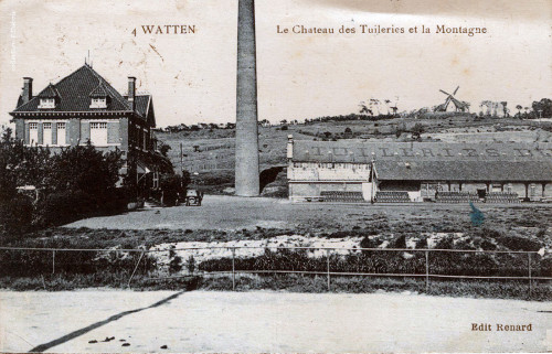 Le moulin de la Montagne à Watten avant sa destruction.