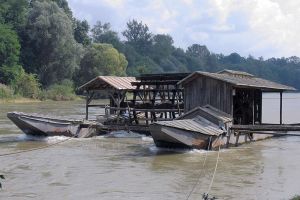 Moulin bateau en Slovénie