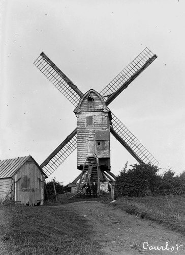 Le moulin des Attaques début 1900